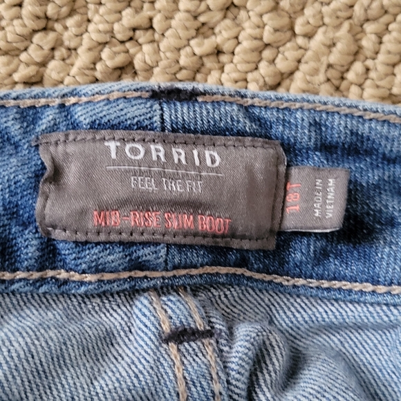 Torrid Jeans - Picture 2 of 2